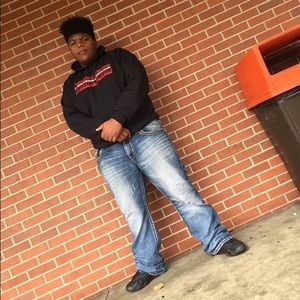 Meet your Posher, Deanthony